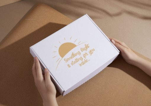 Boîte carton avec fermeture renforcée | Paysdesenveloppes.be