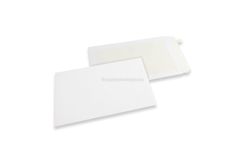 Enveloppes dos carton - 229 x 324 mm, recto kraft blanc 120 gr, dos duplex blanc 450 gr, fermeture adhésive