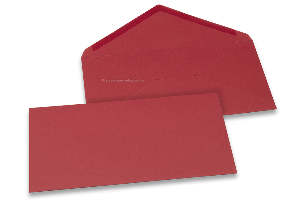 Les Enveloppes Rouges